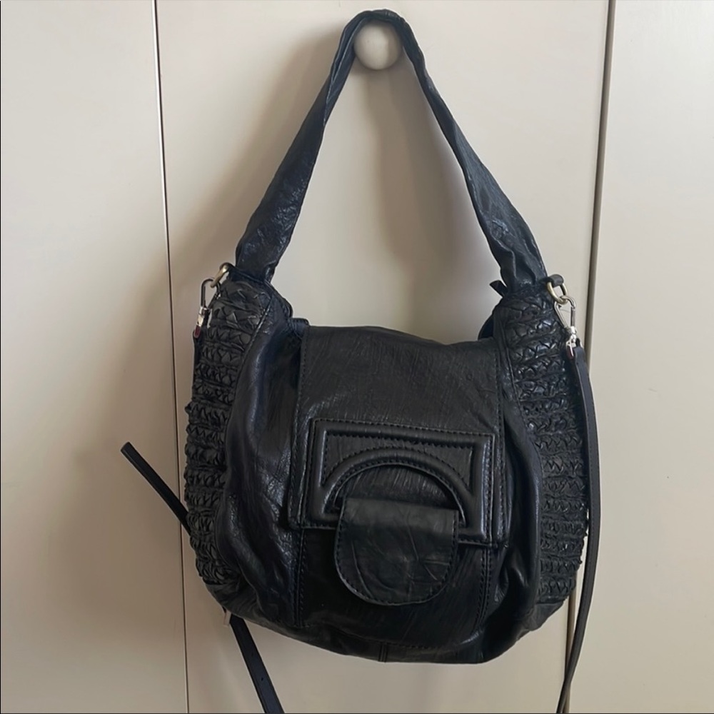 Monserrat de Lucca black leather crossbody bag